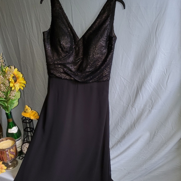 Bari Jay Black Gown Size 12 - Picture 4 of 11